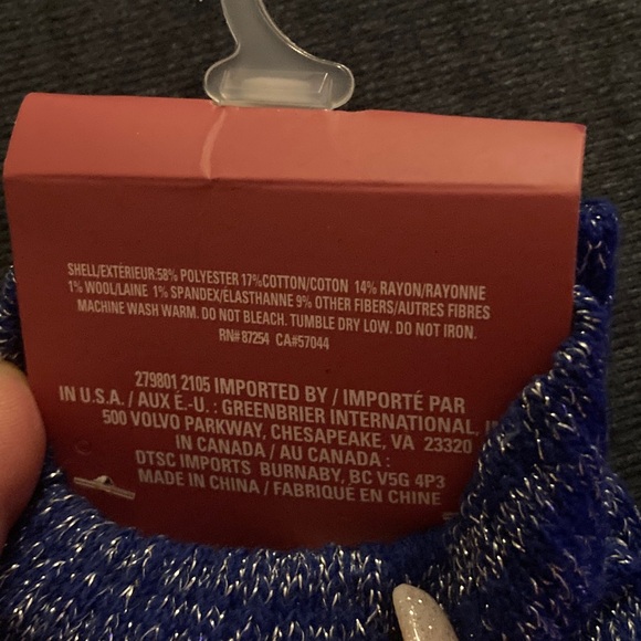 NWT Juncture Women's Blue Knit Gloves touch screen and glittery 2 pairs - Picture 4 of 4